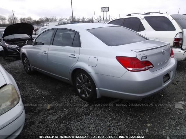 4T1BK36B77U244353 - 2007 TOYOTA AVALON XL/XLS/TOURING/LIMITED GRAY photo 3