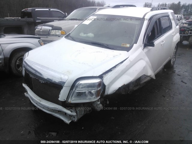 2GKFLTEK6C6303863 - 2012 GMC TERRAIN SLE WHITE photo 2