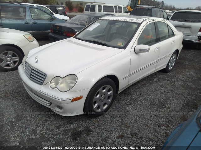 WDBRF54H46A857071 - 2006 MERCEDES-BENZ C GENERATION 2006 280 WHITE photo 2