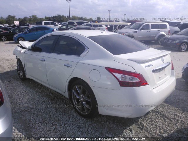 1N4AA5AP0AC867821 - 2010 NISSAN MAXIMA S/SV WHITE photo 3