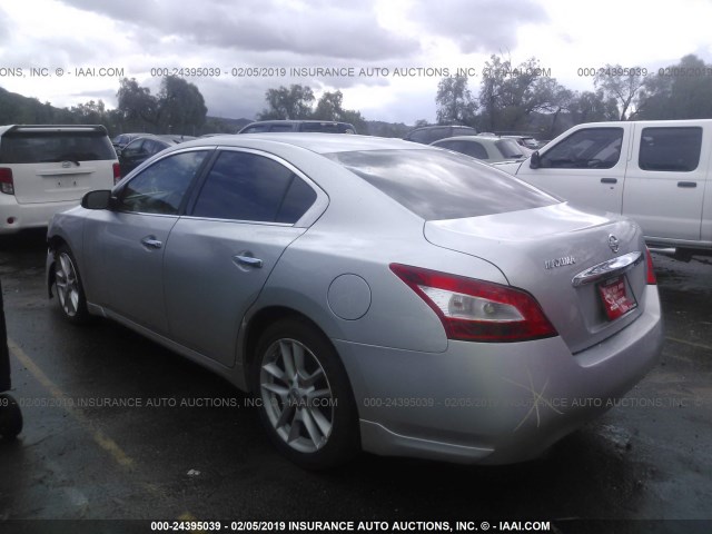 1N4AA51E99C823973 - 2009 NISSAN MAXIMA S/SV SILVER photo 3