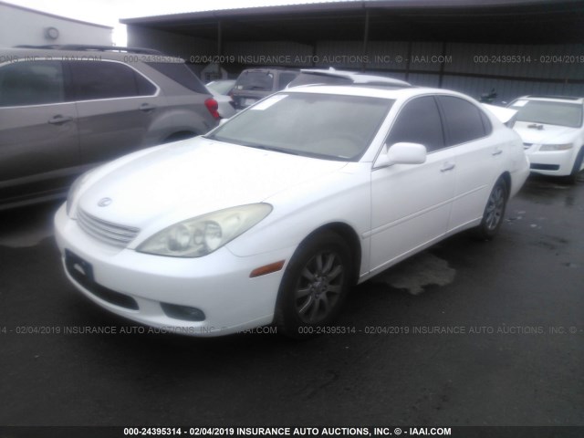 JTHBA30GX45049881 - 2004 LEXUS ES 330 WHITE photo 2