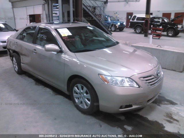 4T1BK46KX8U574947 - 2008 TOYOTA CAMRY LE/XLE/SE Champagne photo 1