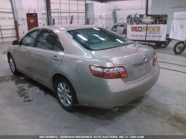4T1BK46KX8U574947 - 2008 TOYOTA CAMRY LE/XLE/SE Champagne photo 3