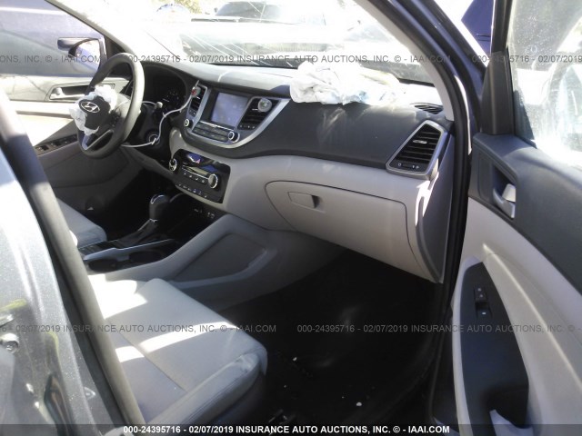 KM8J33A48JU696661 - 2018 HYUNDAI TUCSON LIMITED/SPORT AND ECO/SE GRAY photo 5