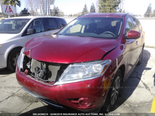 5N1AR2MN6GC605219 - 2016 NISSAN PATHFINDER S/SV/SL/PLATINUM RED photo 2