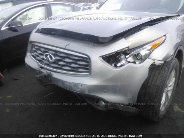 JN8AS1MW3BM734649 - 2011 INFINITI FX35 GRAY photo 6