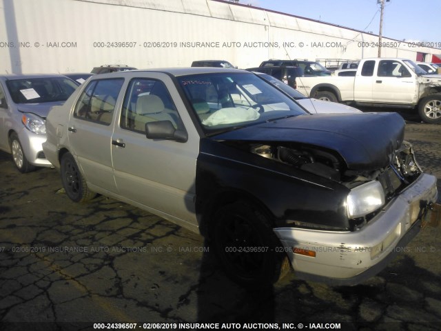 3VWRA81HXTM132494 - 1996 VOLKSWAGEN JETTA GL SILVER photo 1