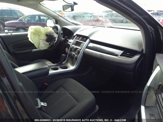 2FMDK4GC8BBA39631 - 2011 FORD EDGE SE BLACK photo 5