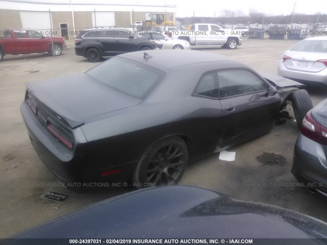 2C3CDZAG1GH162778 - 2016 DODGE CHALLENGER SXT GRAY photo 4