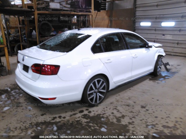 3VW567AJ4CM473760 - 2012 VOLKSWAGEN JETTA GLI WHITE photo 4