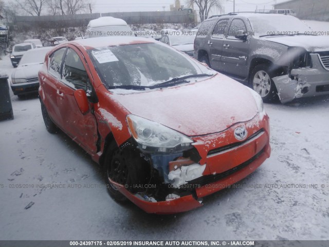 JTDKDTB31E1074471 - 2014 TOYOTA PRIUS C ORANGE photo 1