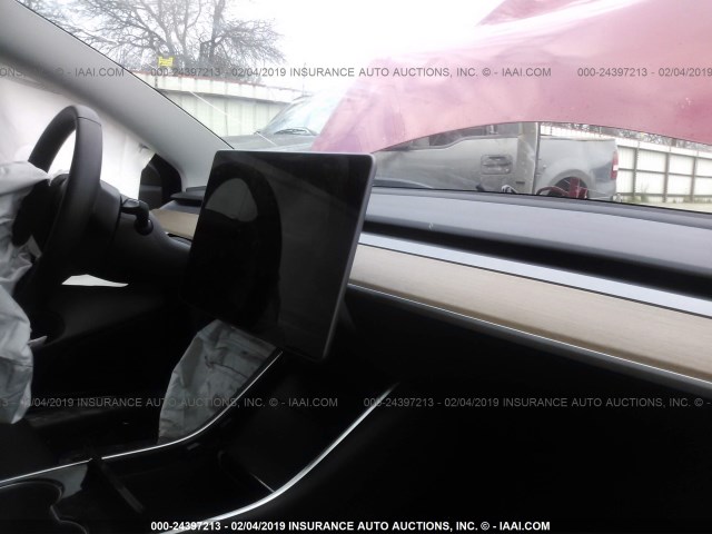 5YJ3E1EA2JF040122 - 2018 TESLA MODEL 3 RED photo 5