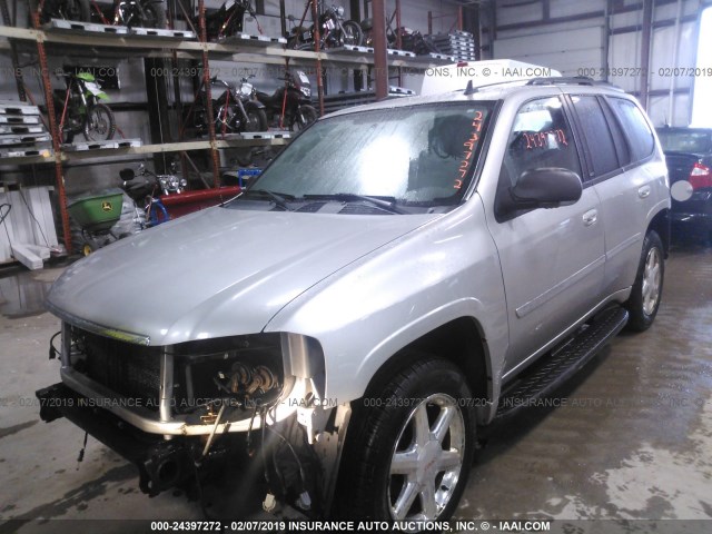 1GKDT13S072266679 - 2007 GMC ENVOY SILVER photo 2