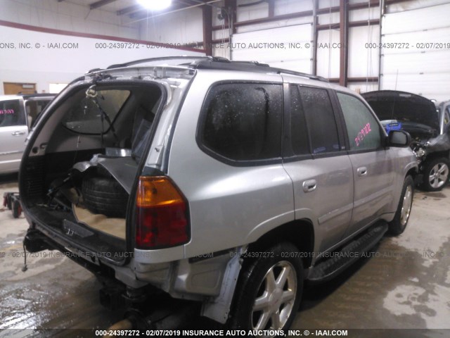 1GKDT13S072266679 - 2007 GMC ENVOY SILVER photo 4