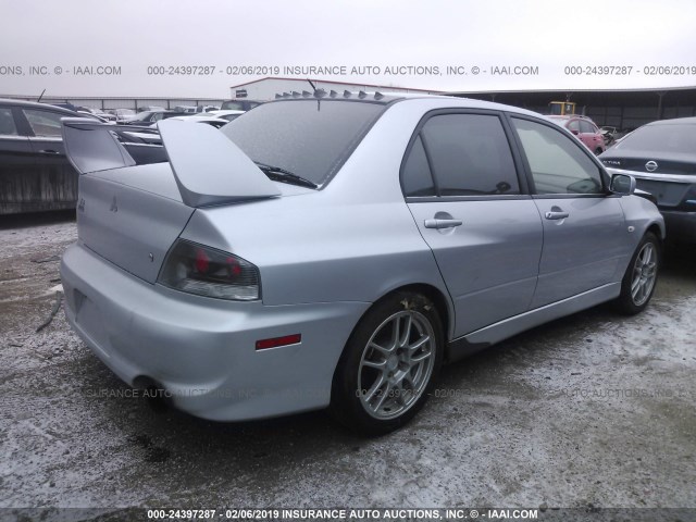 JA3AH86C56U047943 - 2006 MITSUBISHI LANCER EVOLUTION SILVER photo 4