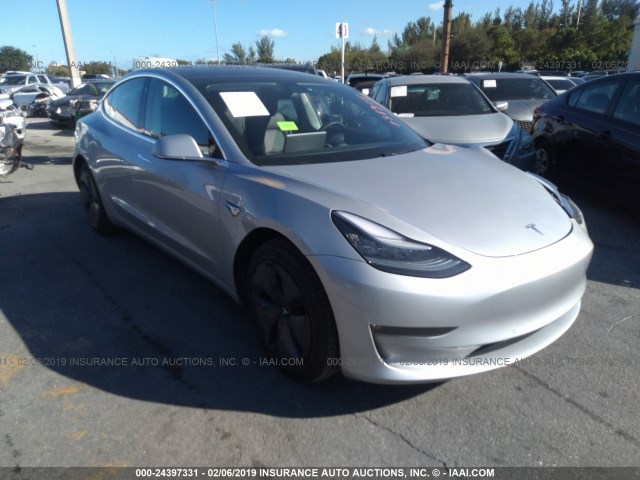 5YJ3E1EA3JF098904 - 2018 TESLA MODEL 3 SILVER photo 1