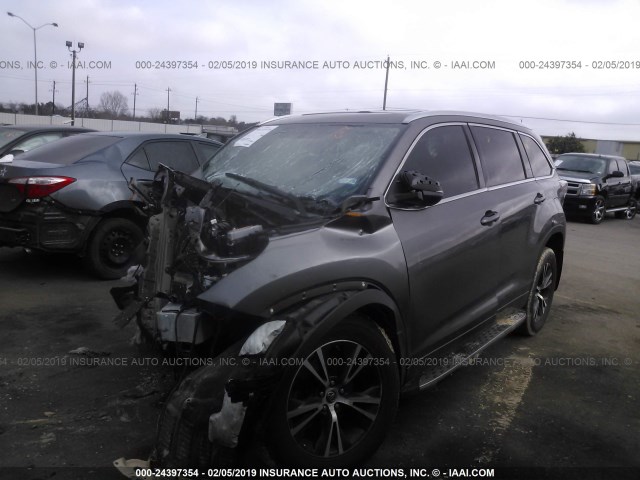 5TDKKRFH3GS141155 - 2016 TOYOTA HIGHLANDER XLE GRAY photo 2