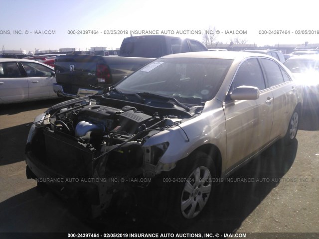 4T1BF3EK6BU623858 - 2011 TOYOTA CAMRY SE/LE/XLE 金色 照片 2