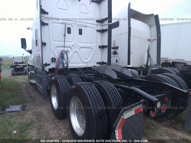 3AKJGLD59FSGC6818 - 2015 FREIGHTLINER CASCADIA 125  Unknown photo 3