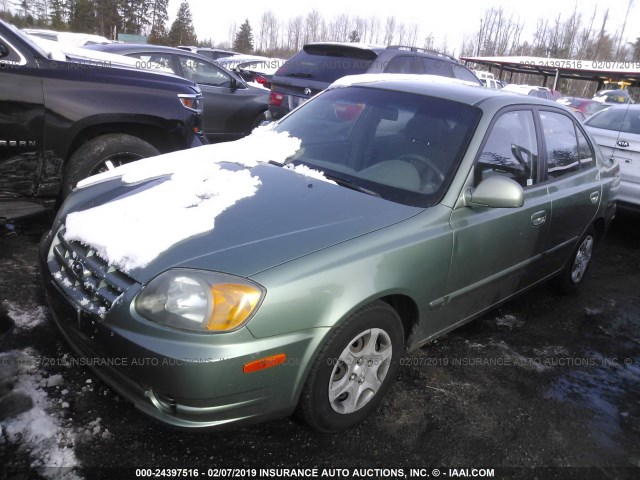 KMHCG45C15U624162 - 2005 HYUNDAI ACCENT GL GREEN photo 2