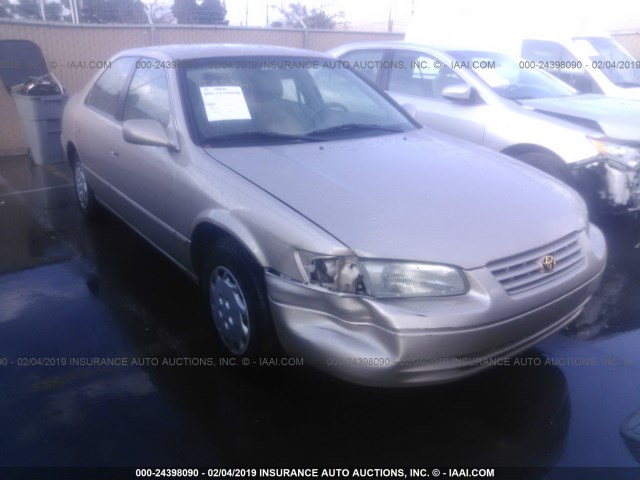 4T1BG22K7XU534531 - 1999 TOYOTA CAMRY CE/LE/XLE GOLD photo 1