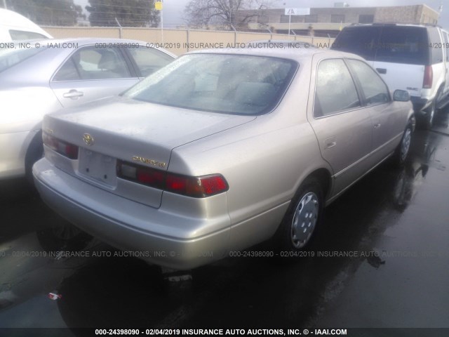 4T1BG22K7XU534531 - 1999 TOYOTA CAMRY CE/LE/XLE GOLD photo 4