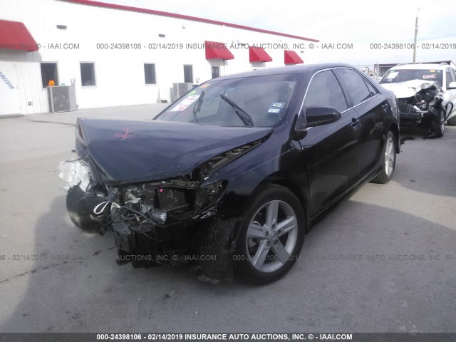 4T1BF1FK7EU469717 - 2014 TOYOTA CAMRY L/SE/LE/XLE 黑色 照片 2