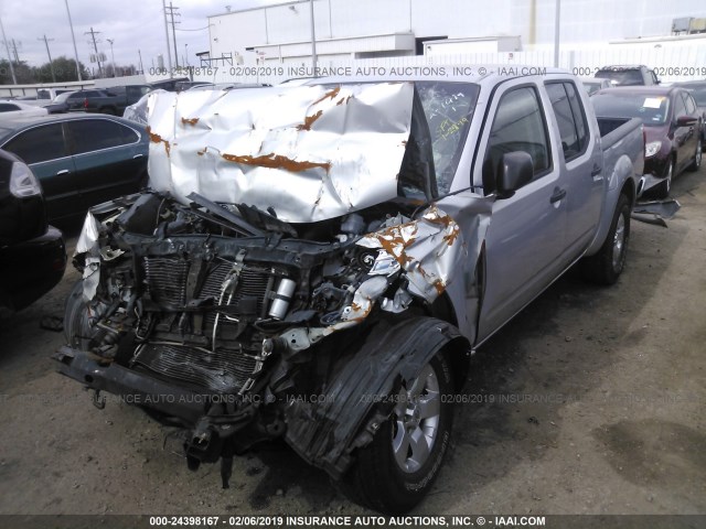 1N6AD07U49C424050 - 2009 NISSAN FRONTIER CREW CAB SE/LE/NISMO SILVER photo 2