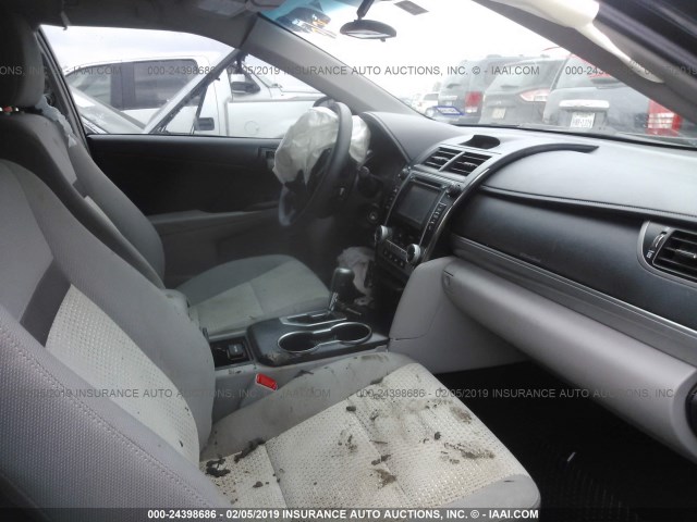 4T1BF1FK2EU354054 - 2014 TOYOTA CAMRY L/SE/LE/XLE 黑色 照片 5