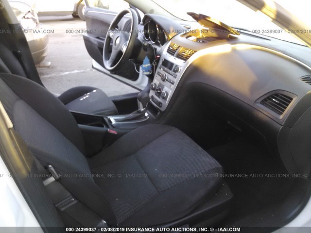 1G1ZC5E01CF355564 - 2012 CHEVROLET MALIBU 1LT 白色 照片 5