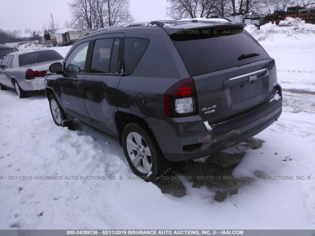 1C4NJDEB2GD685495 - 2016 JEEP COMPASS LATITUDE GRAY photo 3