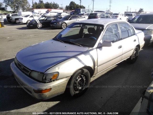 1NXBB02E0VZ632536 - 1997 TOYOTA COROLLA DX GOLD photo 2