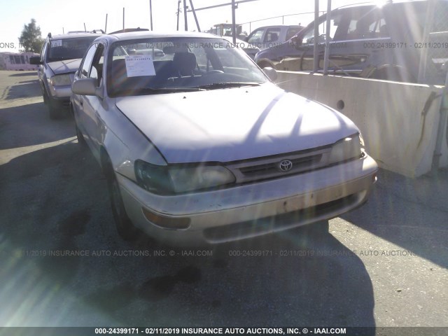 1NXBB02E0VZ632536 - 1997 TOYOTA COROLLA DX GOLD photo 6