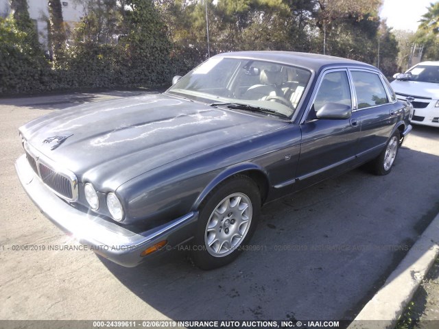 SAJDA23CX1LF23157 - 2001 JAGUAR XJ8 L GRAY photo 2