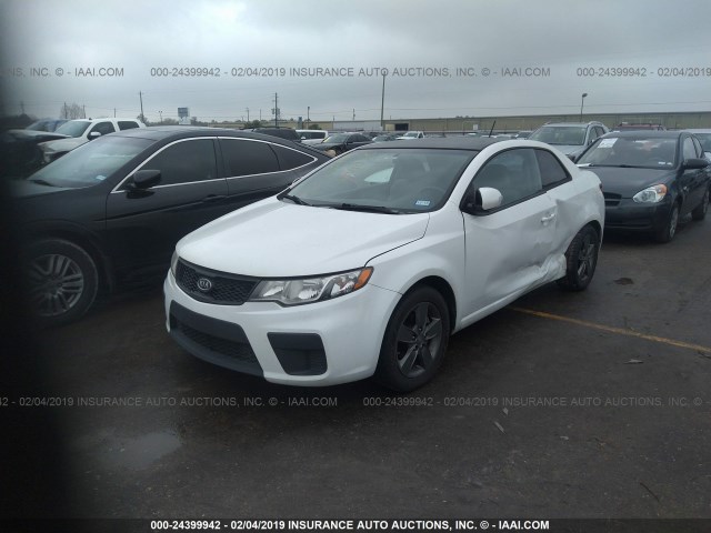 KNAFU6A23A5152261 - 2010 KIA FORTE EX WHITE photo 2