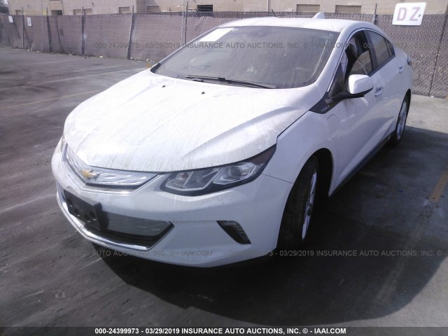 1G1RC6S59HU109242 - 2017 CHEVROLET VOLT LT WHITE photo 2