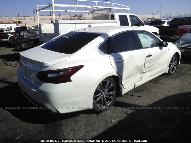 1N4AL3AP8JC276196 - 2018 NISSAN ALTIMA 2.5/S/SV/SL/SR WHITE photo 4