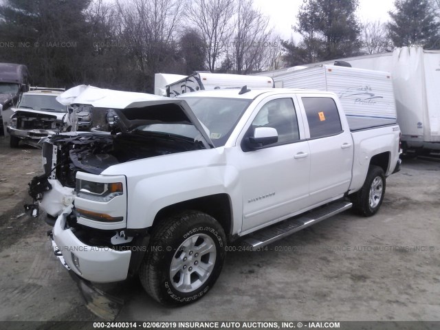 3GCUKREC5JG367041 - 2018 CHEVROLET SILVERADO K1500 LT WHITE photo 2