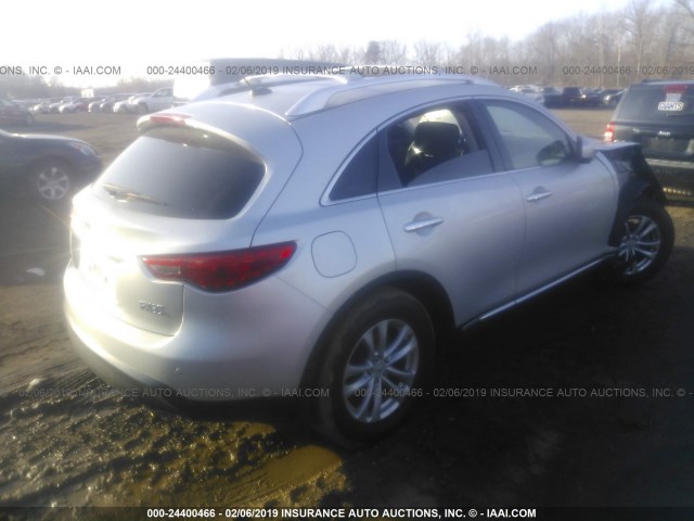 JN8AS1MW2BM731418 - 2011 INFINITI FX35 SILVER photo 4