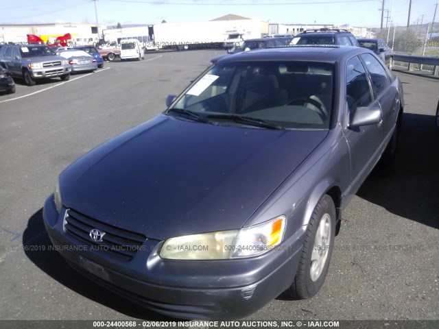 JT2BF22K7X0209014 - 1999 TOYOTA CAMRY LE/XLE 灰色 照片 2