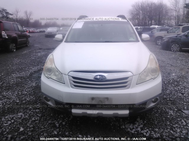 4S4BRDJC6B2323793 - 2011 SUBARU OUTBACK 3.6R LIMITED WHITE photo 6