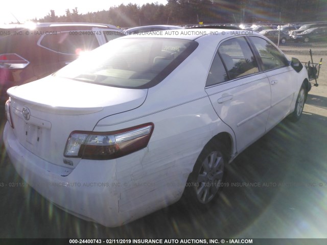 JTNBB46K073009708 - 2007 TOYOTA CAMRY NEW GENERAT HYBRID WHITE photo 4