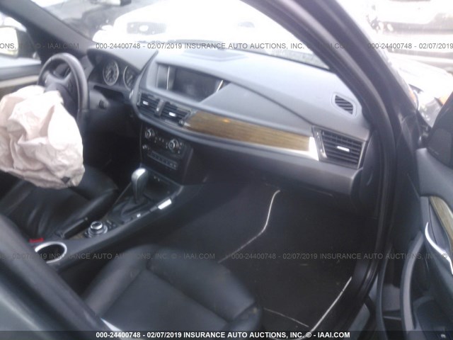 WBAVM5C5XFVV94586 - 2015 BMW X1 XDRIVE35I 灰色 照片 5