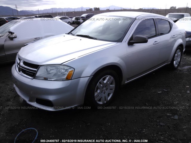 1B3BD4FG6BN558239 - 2011 DODGE AVENGER EXPRESS 银色 照片 2
