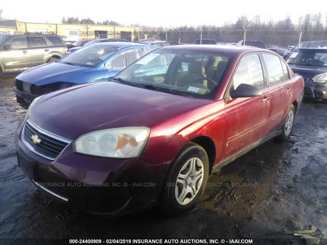 1G1ZS58F17F217385 - 2007 CHEVROLET MALIBU LS RED photo 2