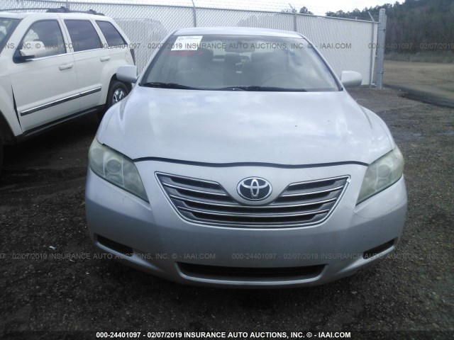 4T1BB46K17U015639 - 2007 TOYOTA CAMRY NEW GENERAT HYBRID SILVER photo 6