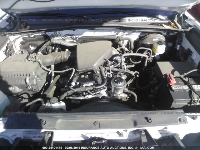 5TFRX5GN2HX077909 - 2017 TOYOTA TACOMA ACCESS CAB/SR/SR5 თეთრი ფოტო 10