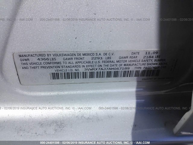 3VWRX7AJ7AM067189 - 2010 VOLKSWAGEN JETTA SE/SEL SILVER photo 9