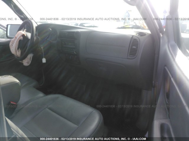 1FTKR1AD4APA58689 - 2010 FORD RANGER WHITE photo 5